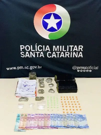 Perseguição termina com dois presos por tráfico de drogas