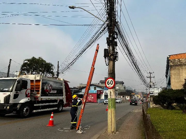 Procon faz ação de recolhimento de fios no final de semana