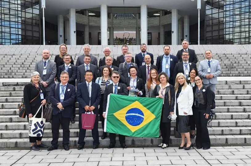Reitora da UNIFEBE representará a instituição em missão internacional da Acafe 