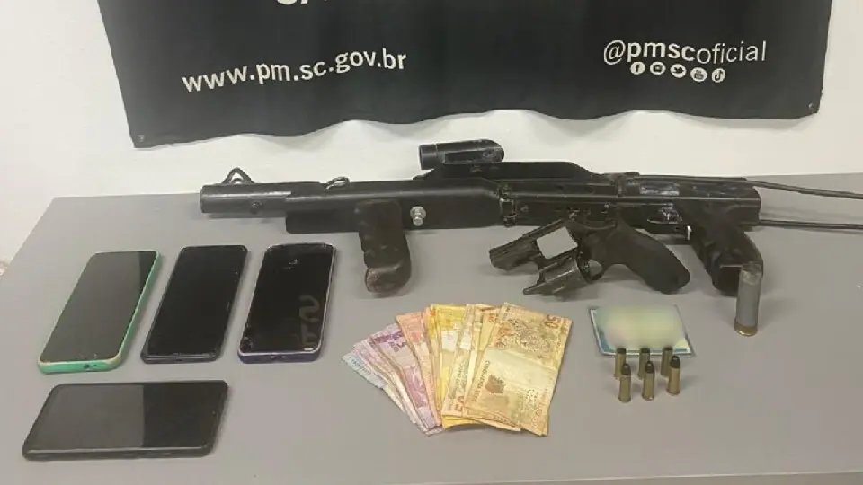 Homem é morto em confronto com policiais em Itajaí