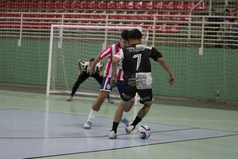 Segunda rodada do Futsal nos Jacobs continua nesta sexta-feira