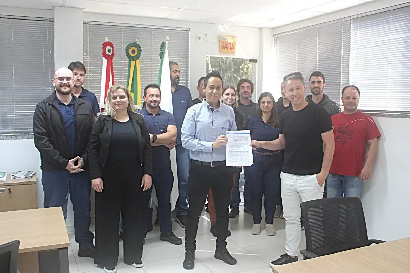 Samae realiza assinatura da ordem de serviço da nova ETA compacta central
