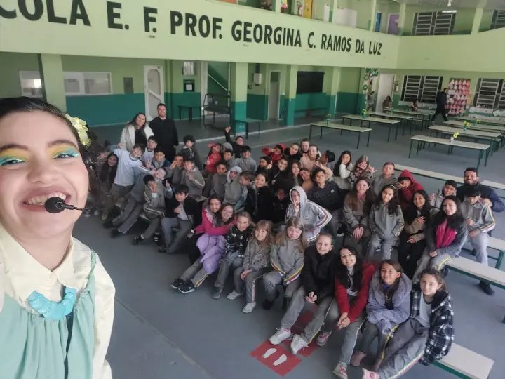 Escolas de Brusque recebem programa de contação de histórias 