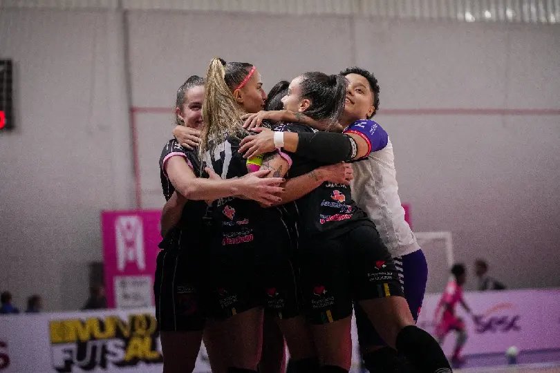 Barateiro e Cianorte se enfrentam na última rodada da Liga da Futsal 