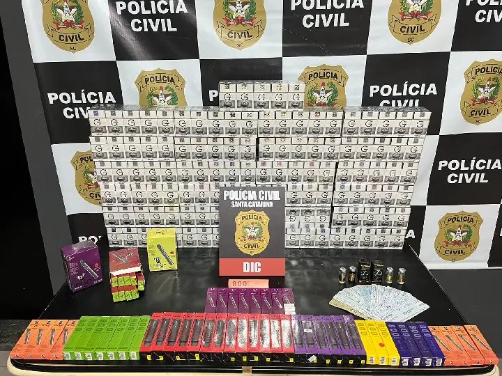 Denúncia de maus-tratos a cão termina com mulher presa por contrabando 