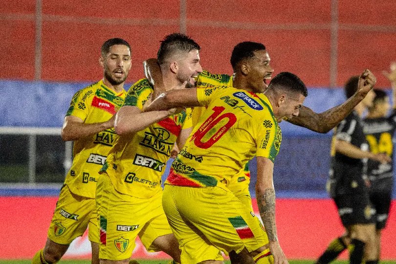 Brusque vence e avança pra deixar o Z4