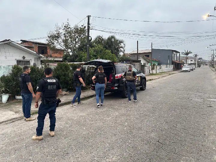 Polícia prende envolvidos no vazamento de informações de operação policial 