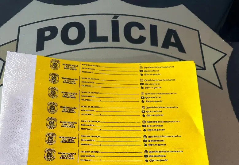Polícia distribuirá pulseirinhas para identificar crianças na Fenarreco