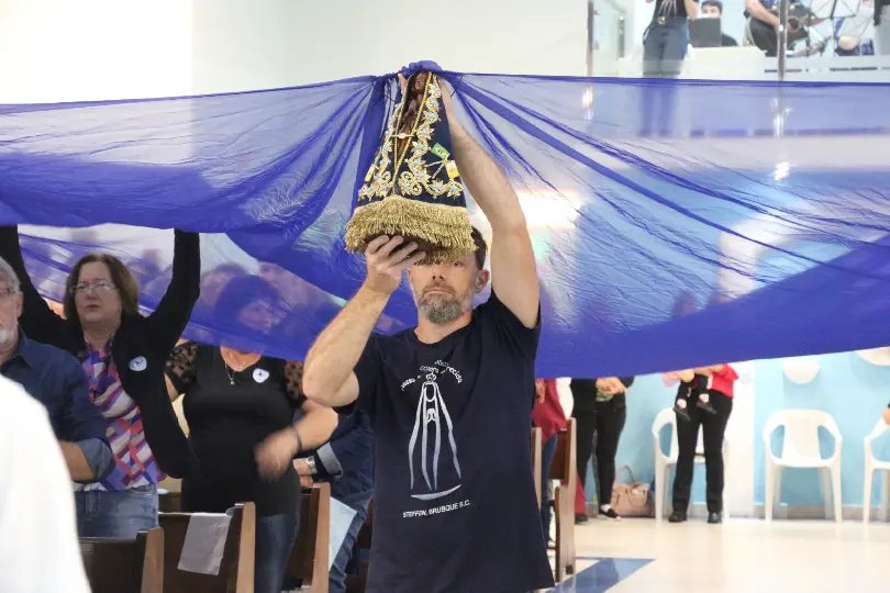Comunidade Nossa Senhora Aparecida celebra padroeira do Brasil neste sábado
