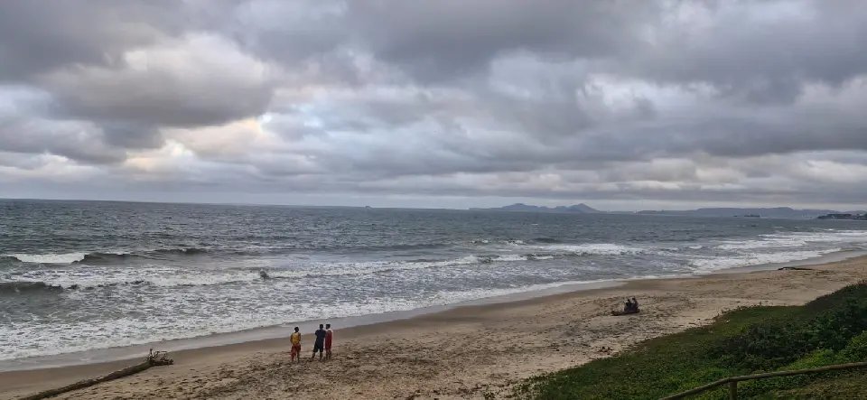 Cadáver de jovem que morreu afogado é encontrado em praia de Barra Velha