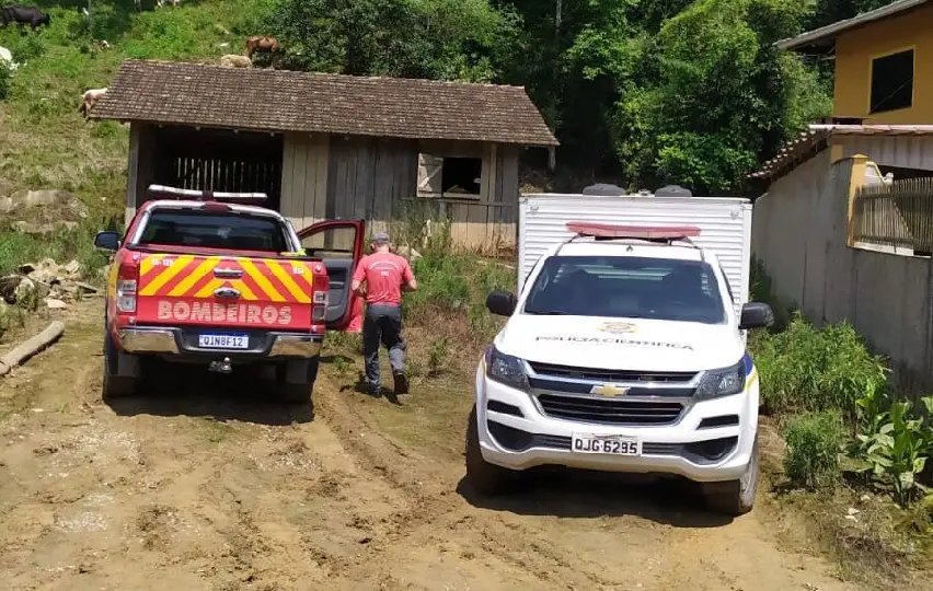Idoso morre após ser atropelado por trator no interior de Rio do Sul