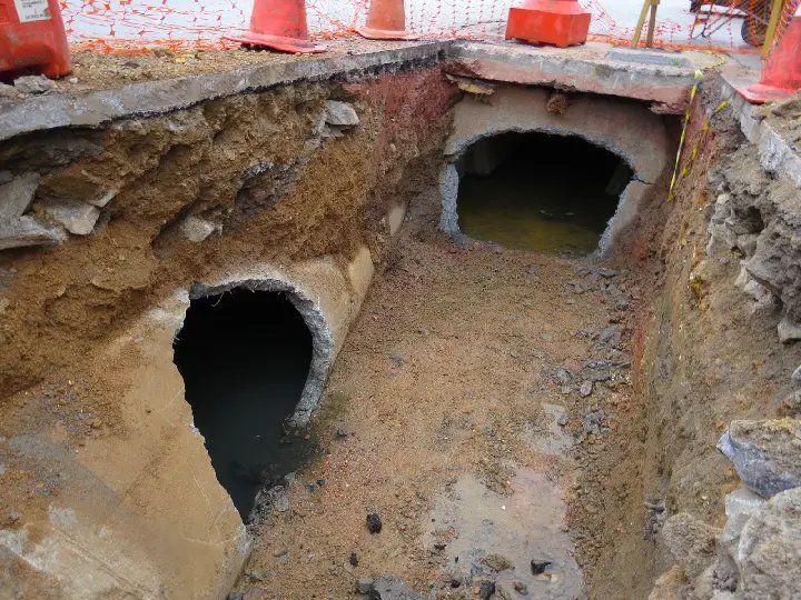 Obra de drenagem é realizada no Nova Brasília