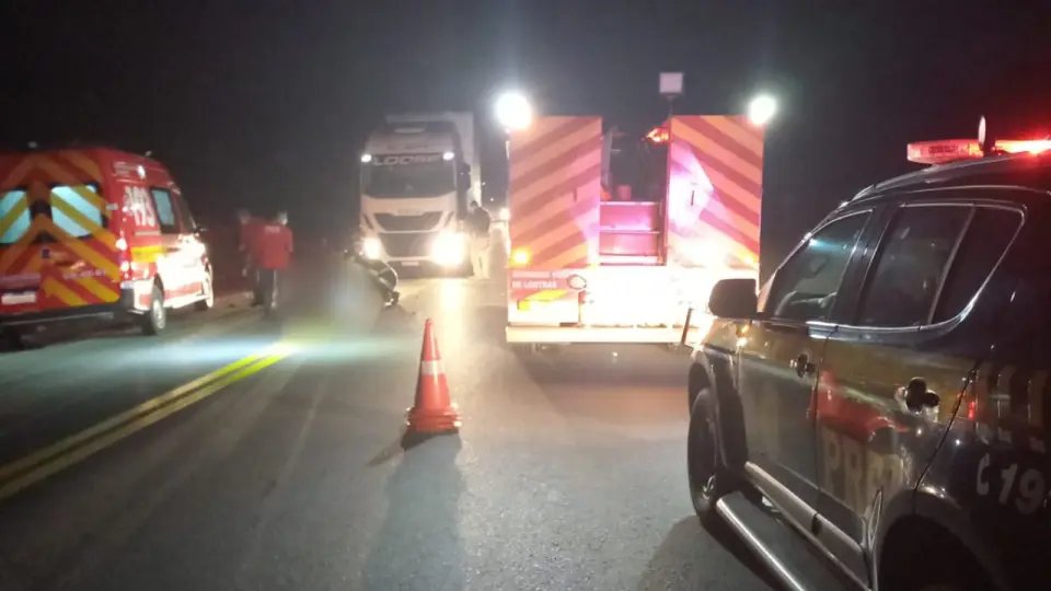 Dois motociclistas morrem após colisão na BR-470 