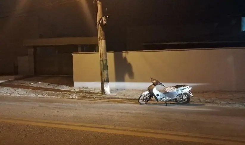 Moto com registro de furto é recuperada pela polícia no Limoeiro
