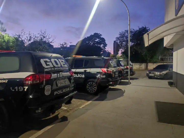 Polícia descobre central bancária falsa e prende suspeitos de aplicar golpes