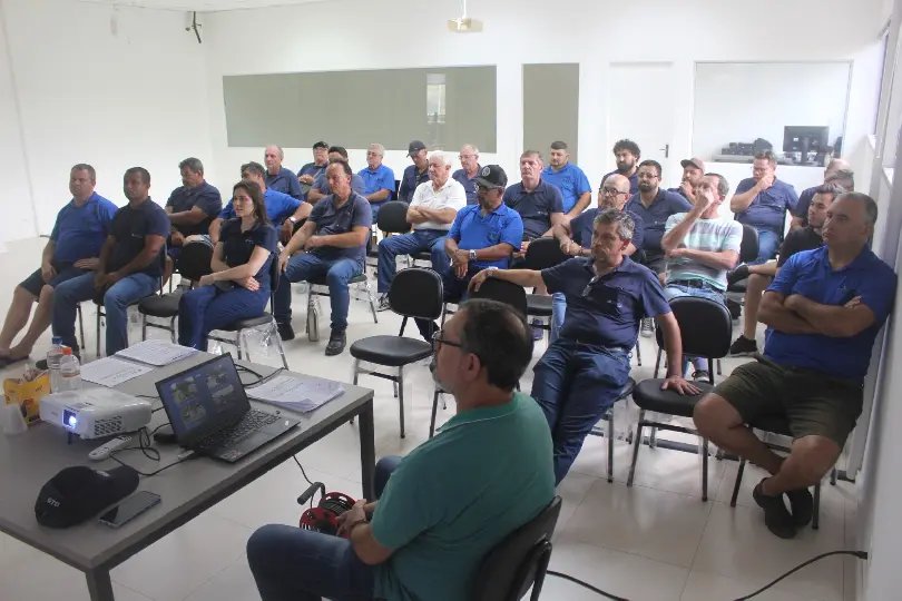 Funcionários do Samae participam de capacitação