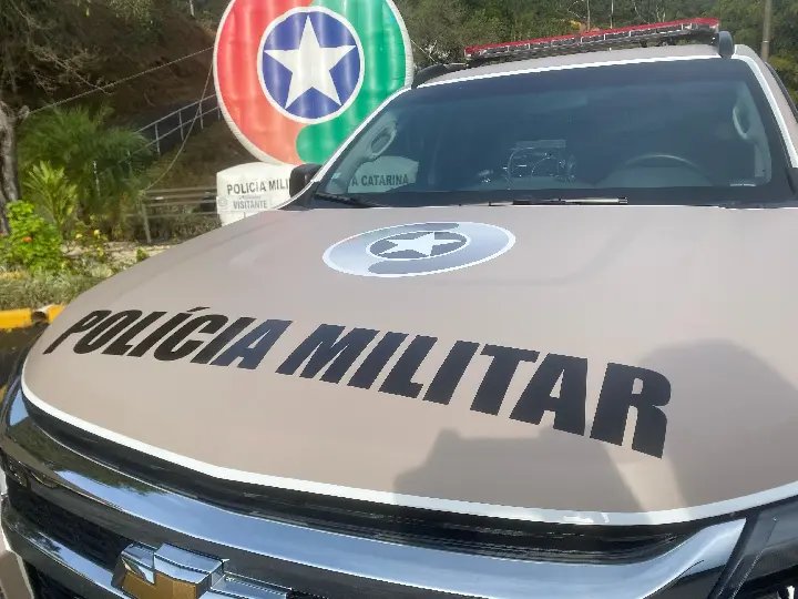 Menor de idade acompanhava pai durante furto a comércio, no Santa Rita