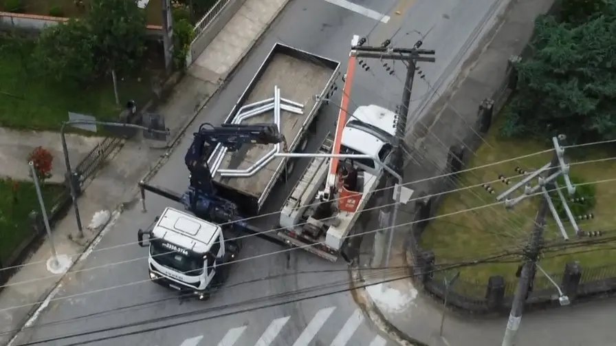 (VÍDEO) Trânsito na Gustavo Halfpap será liberado às 11h30 desta terça