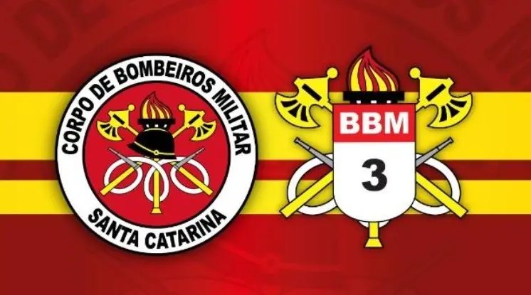 Caminhonetes colidem no Águas Claras