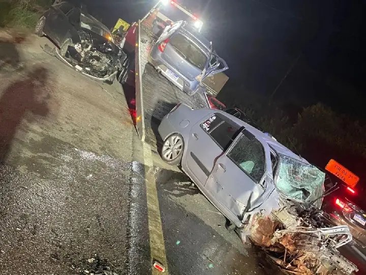 Acidente deixa quatro feridos, incluindo uma criança em estado grave