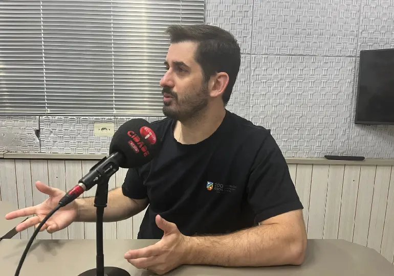 (VÍDEO) Prefeito anuncia reforma da ponte do Maluche