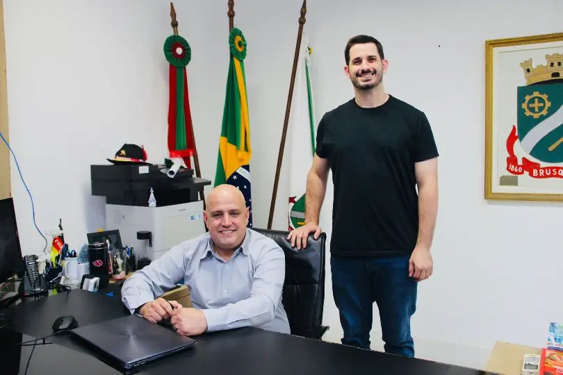 Deco Batisti assume interinamente a Prefeitura de Brusque