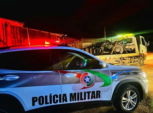 Moto furtada é encontrada pela polícia no Águas Claras