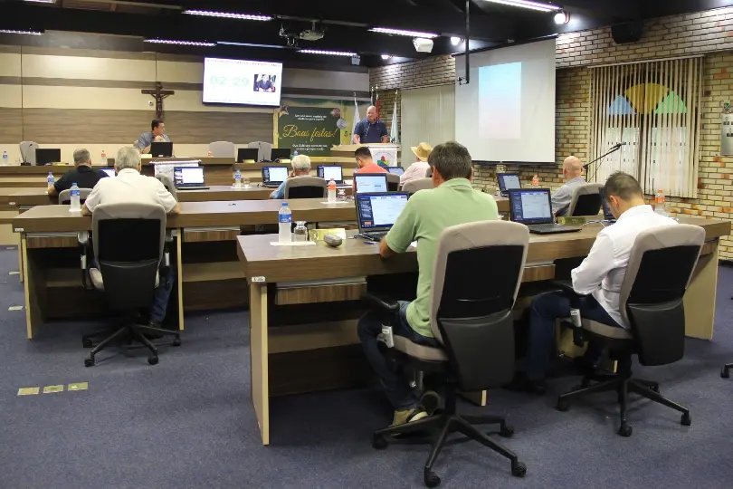 (VÍDEO) Câmara aprova criação de nova Secretaria e Fundação Municipal de Turismo