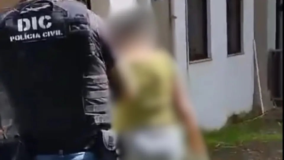 DIC de Brusque prende mulher envolvida em homicídio de criança em ritual