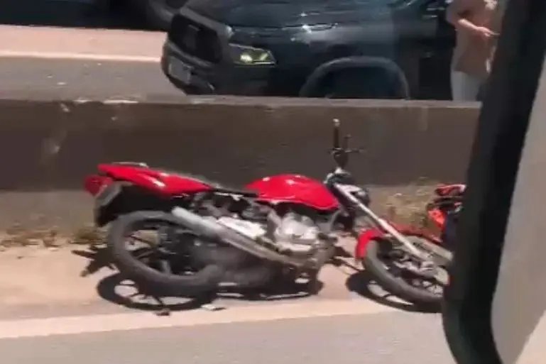 Mulher morre em grave acidente na BR-101