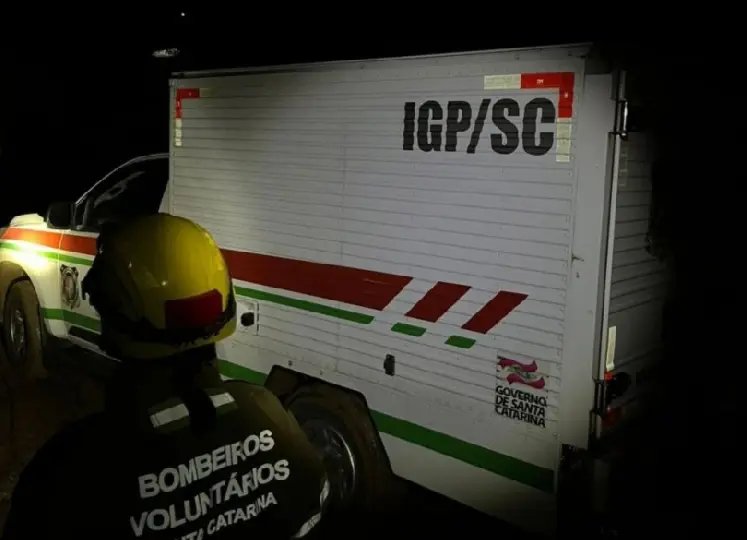 Idoso morre após ser atingido por uma árvore no Sul de SC