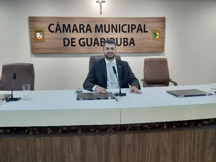 (VÍDEO) Alexandre Pereira é eleito presidente da Câmara de Guabiruba