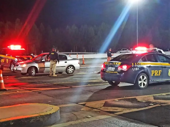 PRF registra 8 mortes e 132 feridos nas rodovias federais de SC