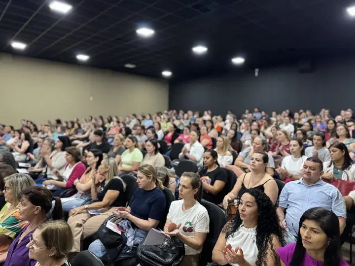 Começam os preparativos para o ano letivo em Brusque