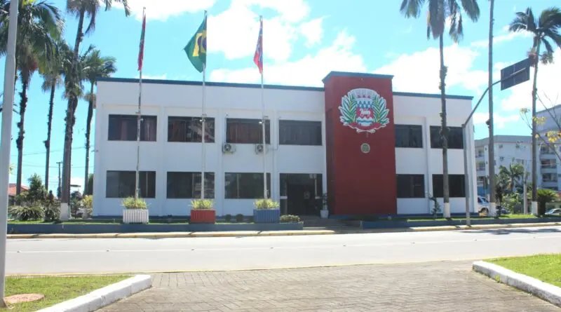 Prefeitura de São João Batista retomará expediente normal nesta segunda