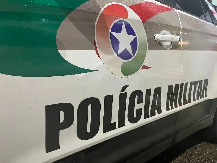 Suspeito é baleado e morto ao tentar confrontar polícia