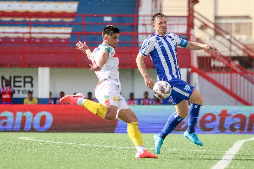 Brusque conquista 1 ponto em jogo sem sair do zero contra o Avaí
