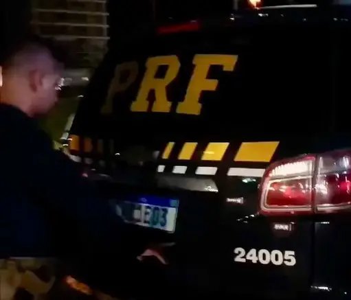 Motorista embriagado é preso depois de atropelar PRF na BR-101