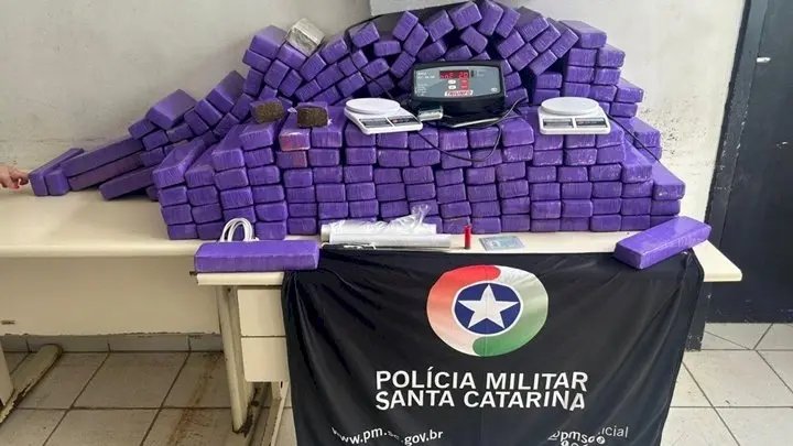 Jovem de 20 anos é preso com mais de 170 quilos de maconha