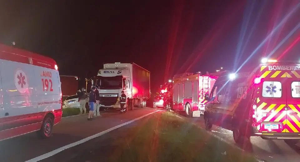 Sete pessoas, incluindo cinco crianças, ficam feridas em grave acidente em Blumenau