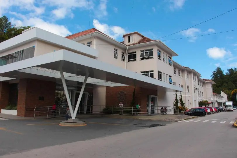 Hospital Azambuja adquire tomógrafo e equipamento de hemodinâmica