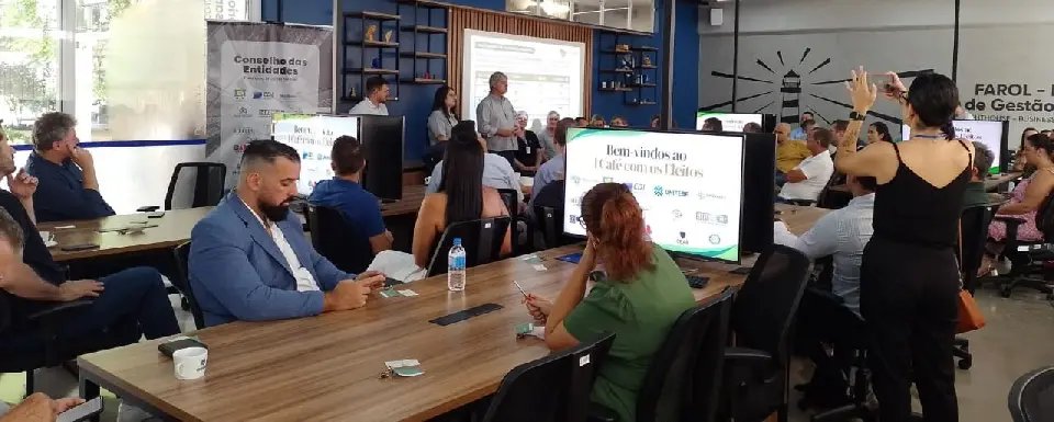 (VÍDEO) Observatório Social estreita relação com prefeitos e vereadores eleitos