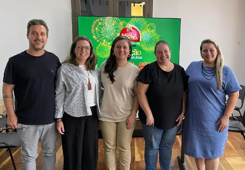 Equipe de Turismo de Brusque realiza visita técnica a Curitiba