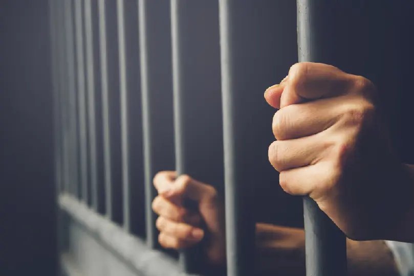 Genro que matou sogro por causa de áudio enviado à esposa é condenado
