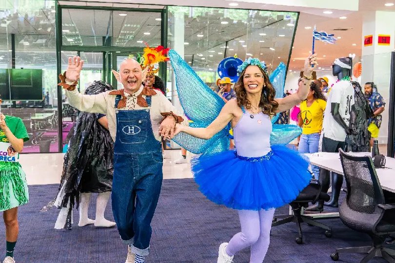 Colaboradores da Havan entram no clima do Carnaval