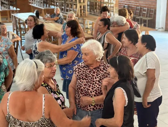 Idosas de Botuverá participam de evento de boas-vindas no Centro de Convivência 