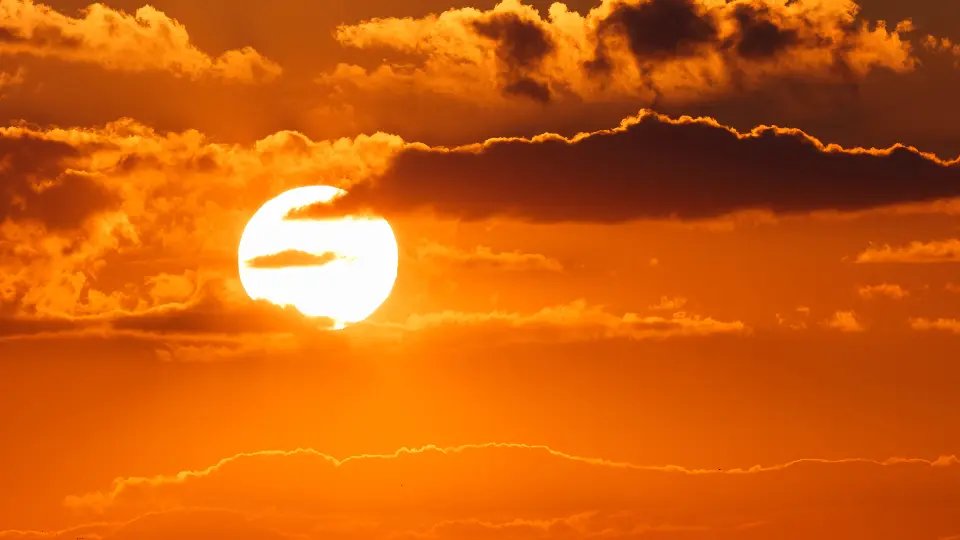 Onda de calor que castiga SC tem data para "perder força"
