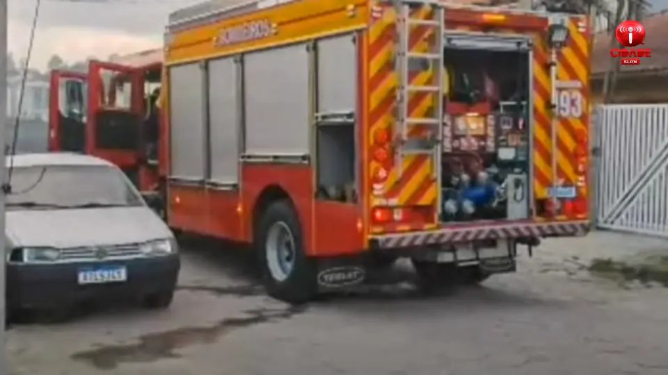 Princípio de incêndio em restaurante teria sido causado por fritadeira elétrica