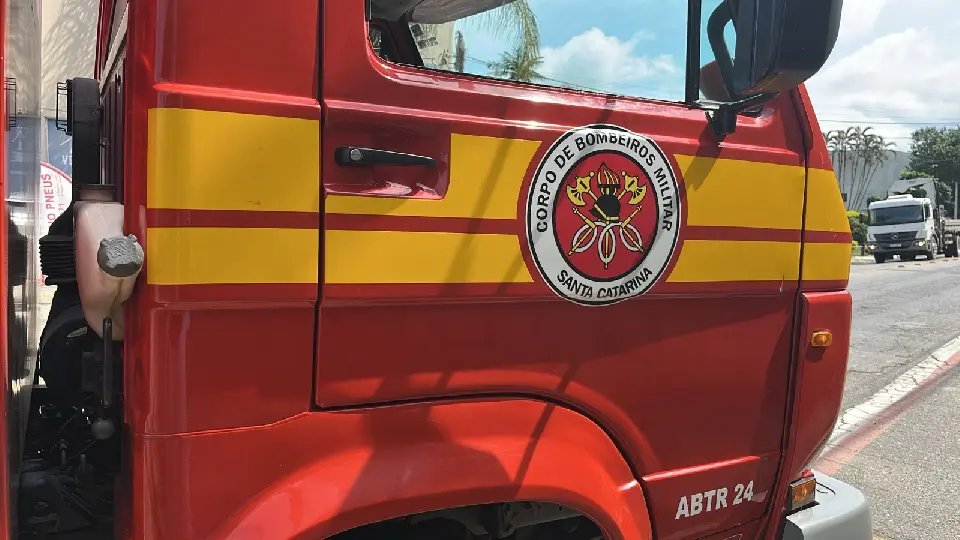 Idosos de 72 e 74 anos ficam feridos em acidente no São Pedro