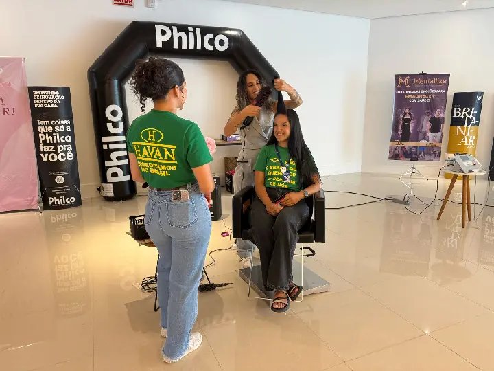 Colaboradoras da Havan recebem homenagens no Dia Internacional da Mulher